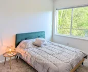 Beautiful Modern Loft | Denali Views, Pool Table, Roof Deck, Firepit