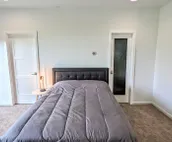 Beautiful Modern Loft | Denali Views, Pool Table, Roof Deck, Firepit