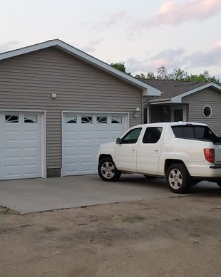 United States South Dakota Mitchell vacation rental compare prices direct by owner 1129382