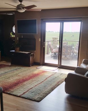 United States Nebraska Kearney vacation rental compare prices direct by owner 657730