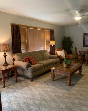 United States Kansas Salina vacation rental compare prices direct by owner 2787765