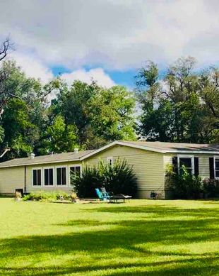 United States Kansas Hutchinson vacation rental compare prices direct by owner 664922