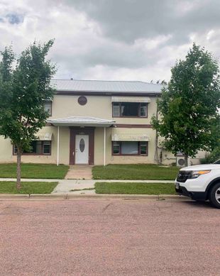United States South Dakota Mitchell vacation rental compare prices direct by owner 2094971