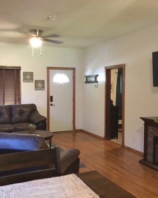 United States Kansas Hutchinson vacation rental compare prices direct by owner 367843