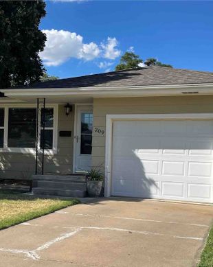 United States Kansas Hays vacation rental compare prices direct by owner 24583059