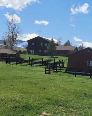 United States Wyoming Lander vacation rental compare prices direct by owner 1284218