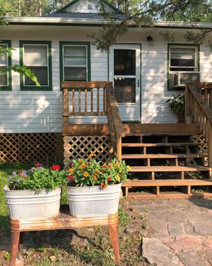 United States South Dakota Hot Springs vacation rental compare prices direct by owner 9201852