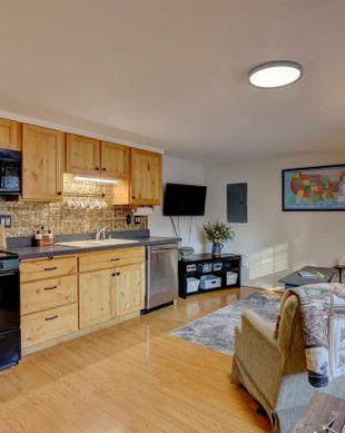 United States Wyoming Sheridan vacation rental compare prices direct by owner 24935876