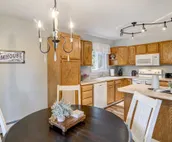 Anchorage Retreat < 5 Mi to Hilltop Ski Area!