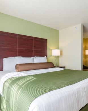 United States Nebraska McCook vacation rental compare prices direct by owner 16173543